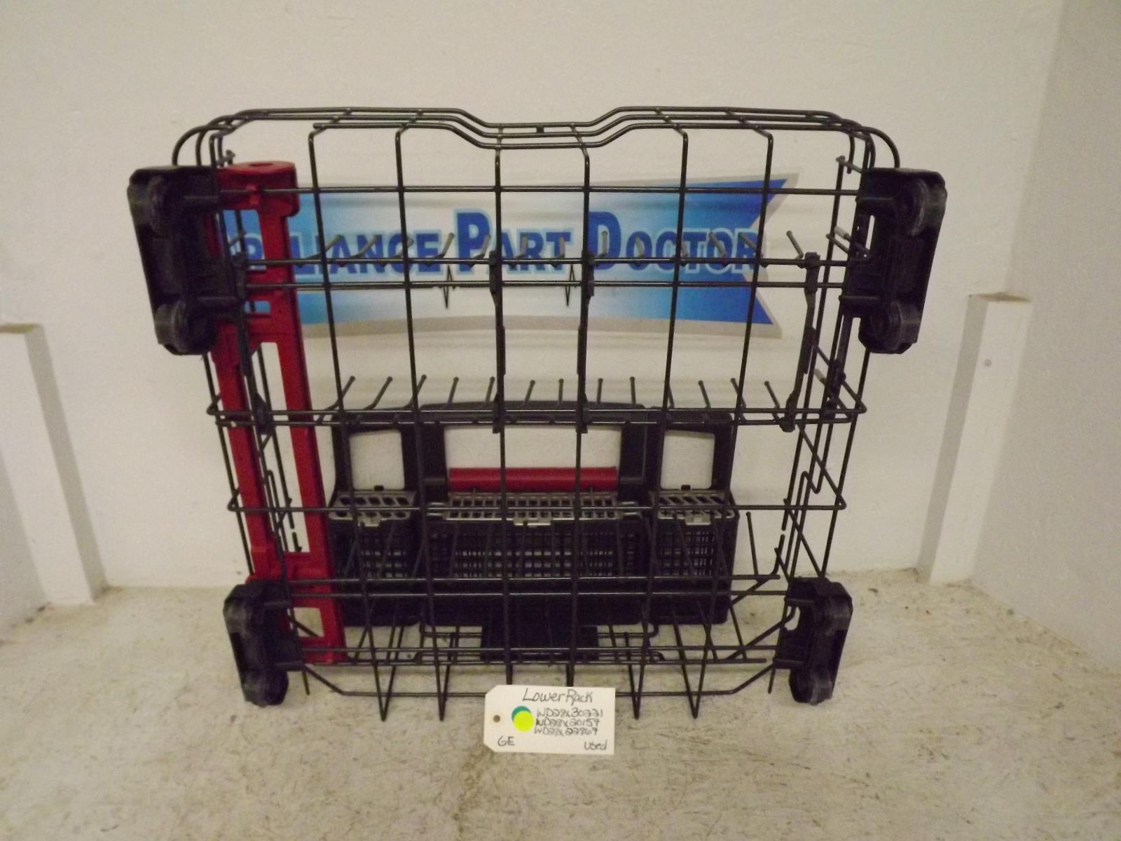 GE Dishwasher WD28X30221 WD28X20157 WD28X22867 Lower Rack Used GE Dishwasher WD28X30221 WD28X20157 WD28X22867 Lower Rack Used
